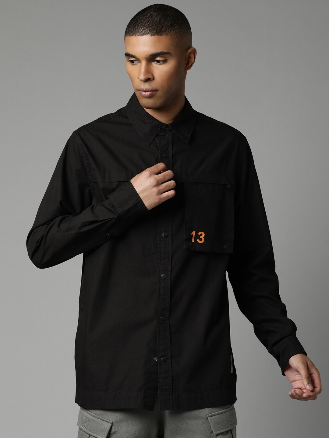 

Breakbounce Men Regular Fit Pure Cotton Casual Shirt, Black