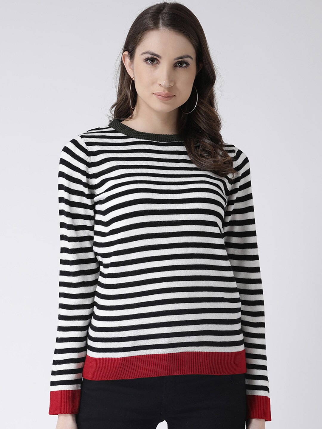 

Club York Women White & Black Striped Acrylic Pullover