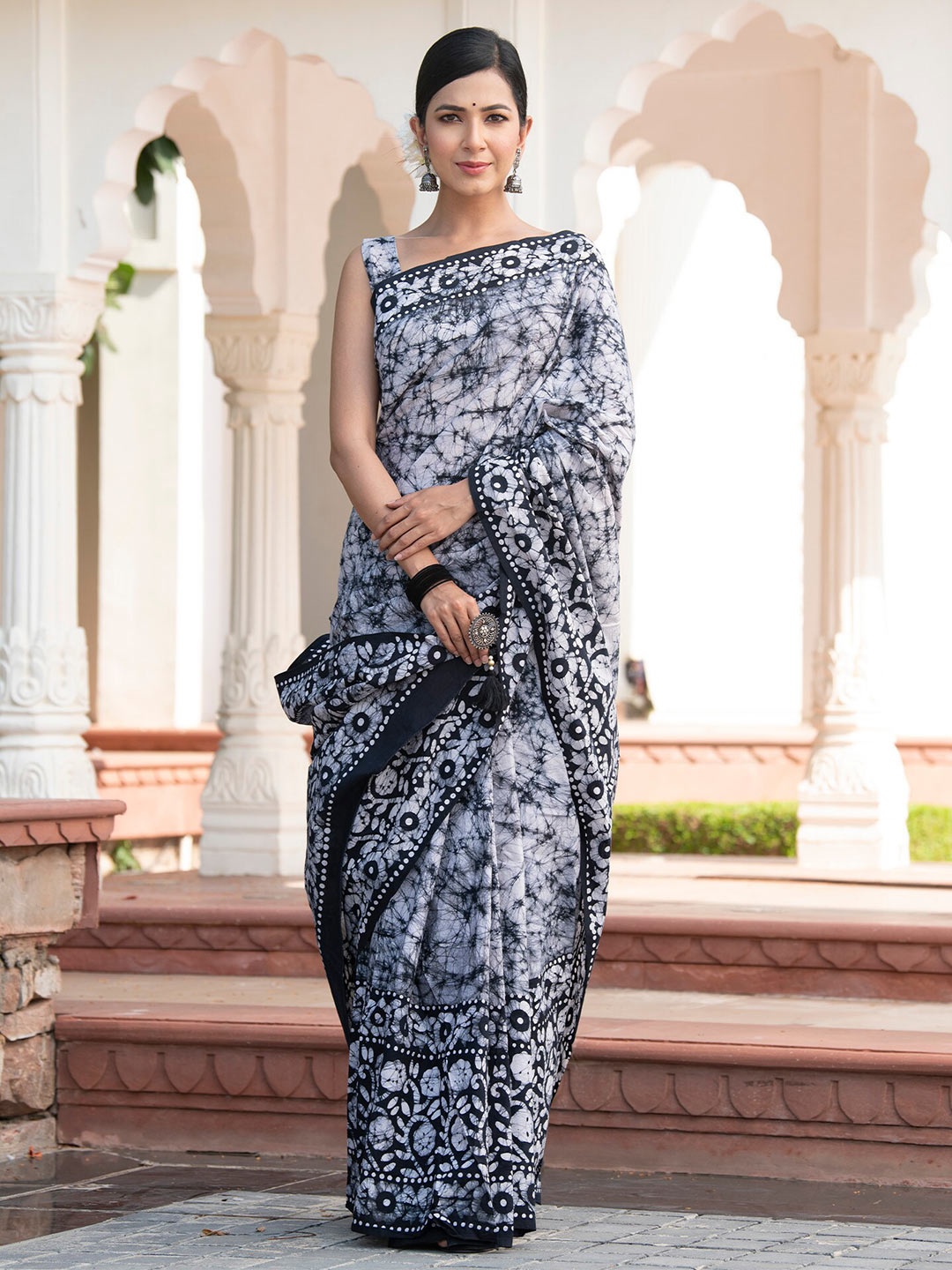

Aaheli Black Batik Pure Cotton Saree