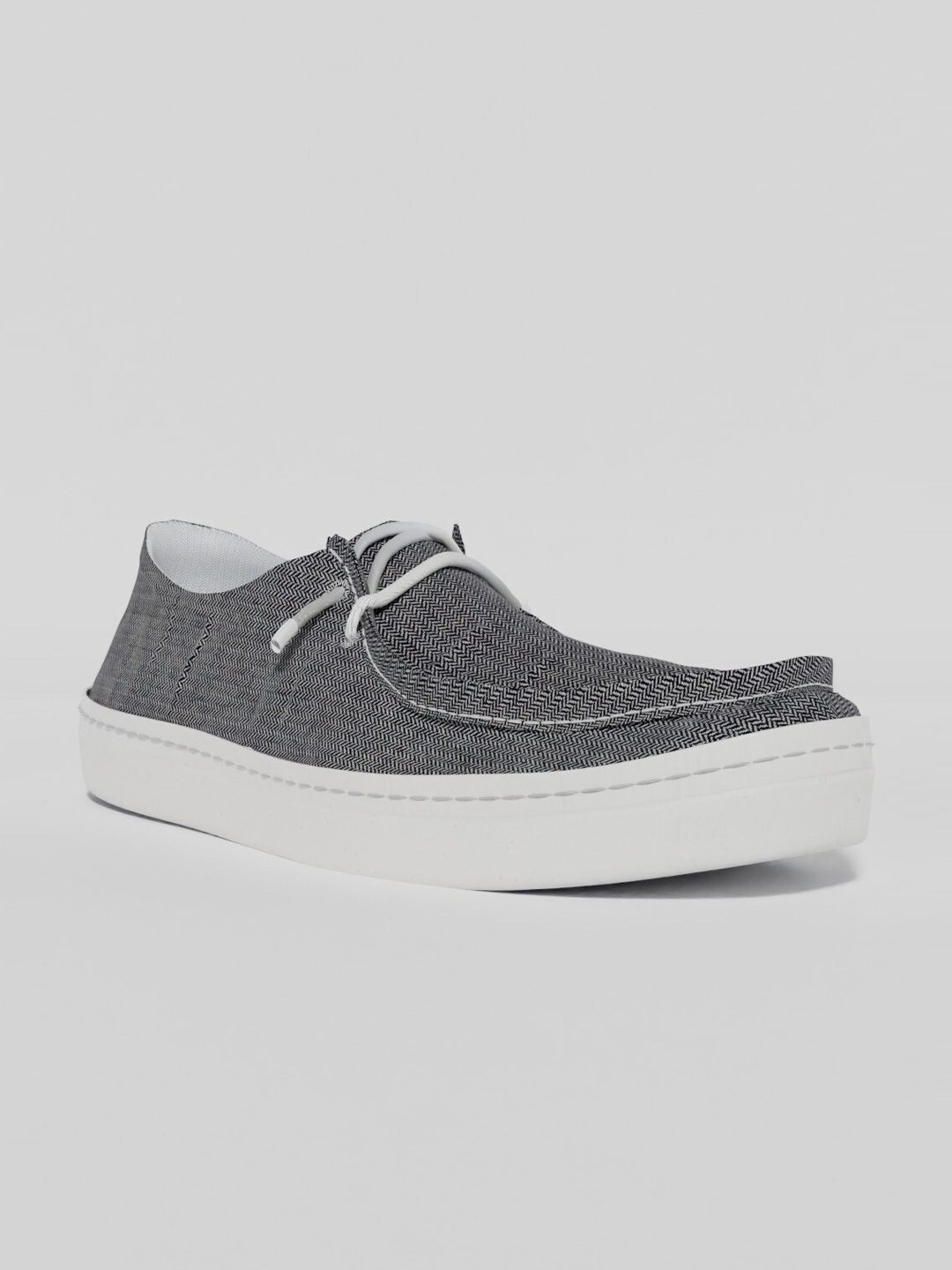 

LOKAIT The Sneakers Company Men Printed Boat Shoes, Grey