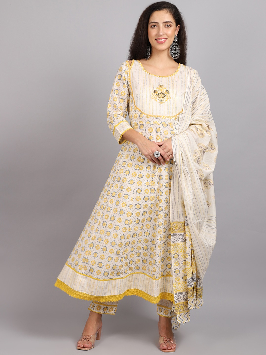 

Sangria Women Floral Printed Sequinned Pure Cotton Kurta with Trousers & Dupatta, Beige