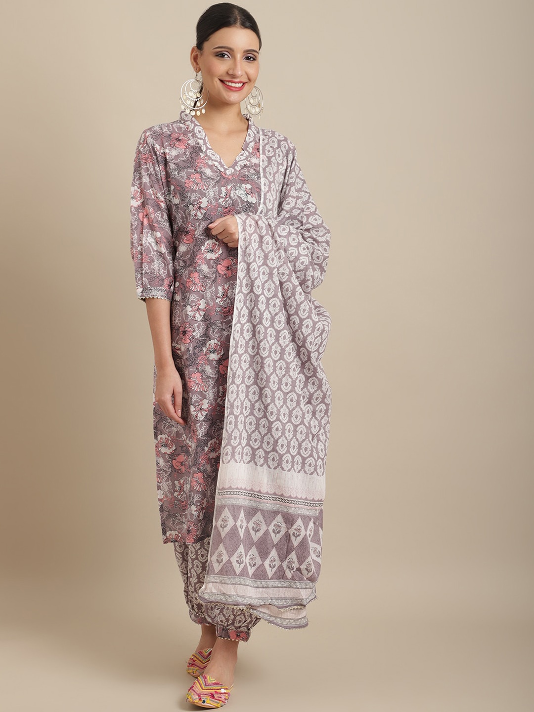 

Sangria Women Floral Printed Pure Cotton Kurta with Salwar & With Dupatta, Grey