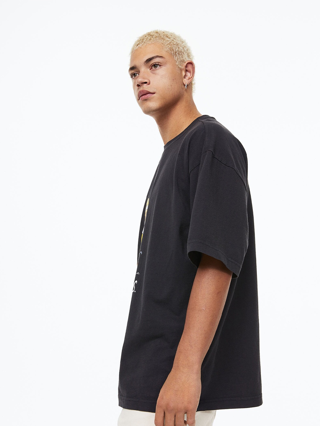 

H&M Men Oversized Fit Cotton T-shirt, Black