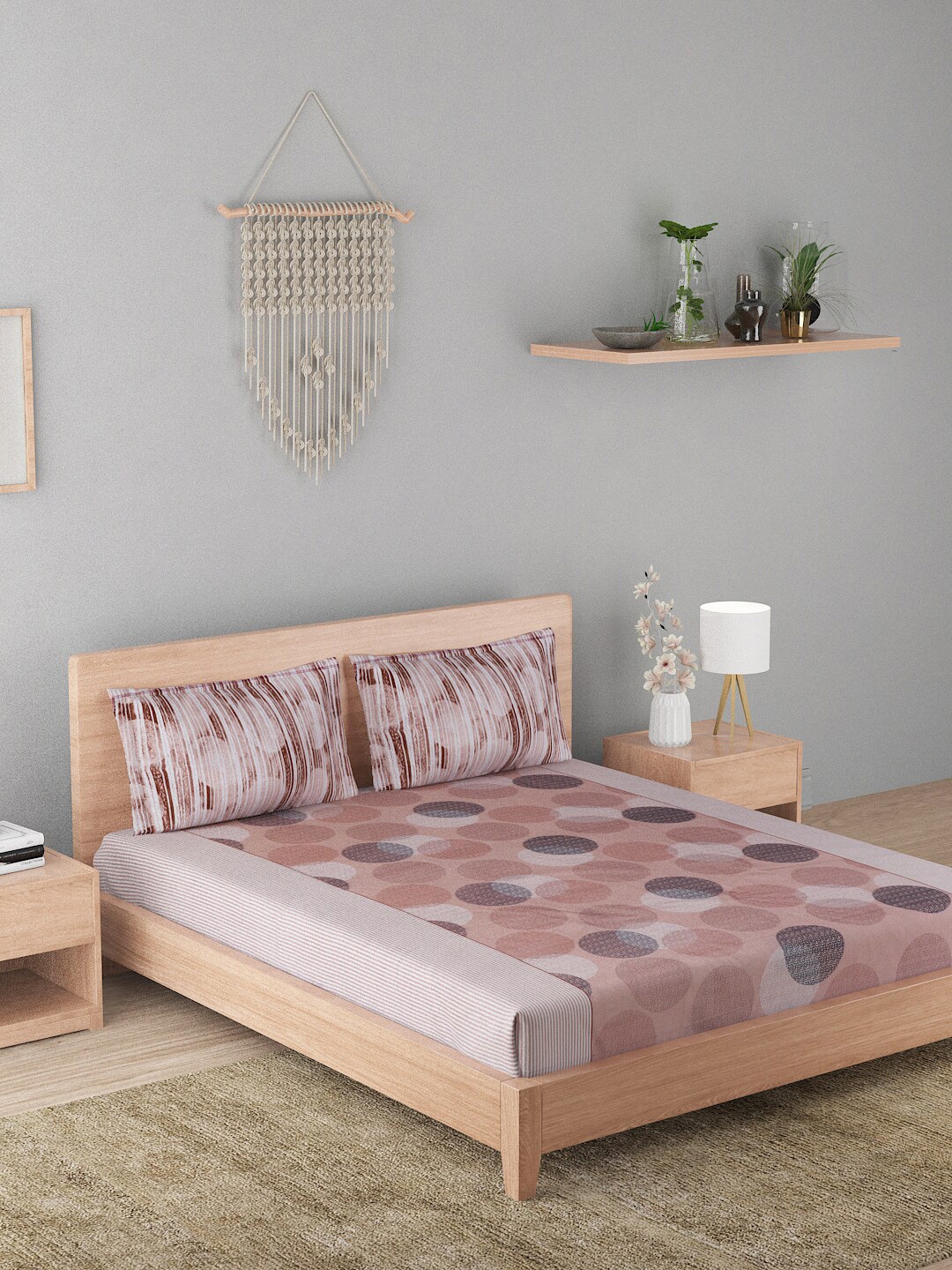 

A Homes Grace Lilac Mauve & Off White Geometric 144 TC Cotton Queen Bedsheet with 2 Pillow Covers