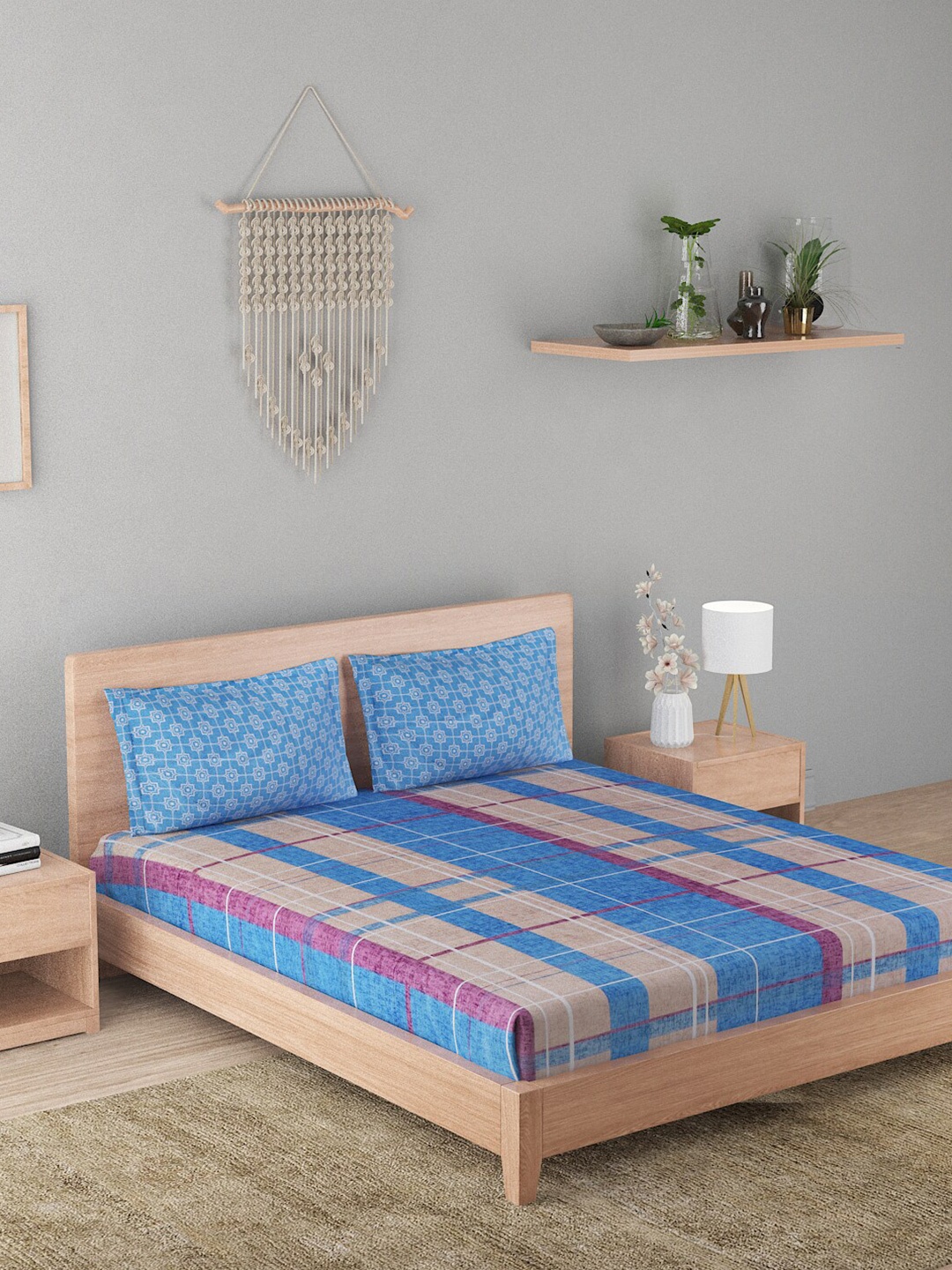 

A Homes Grace Lilac Taupe & Blue Striped 144 TC Cotton Queen Bedsheet with 2 Pillow Covers