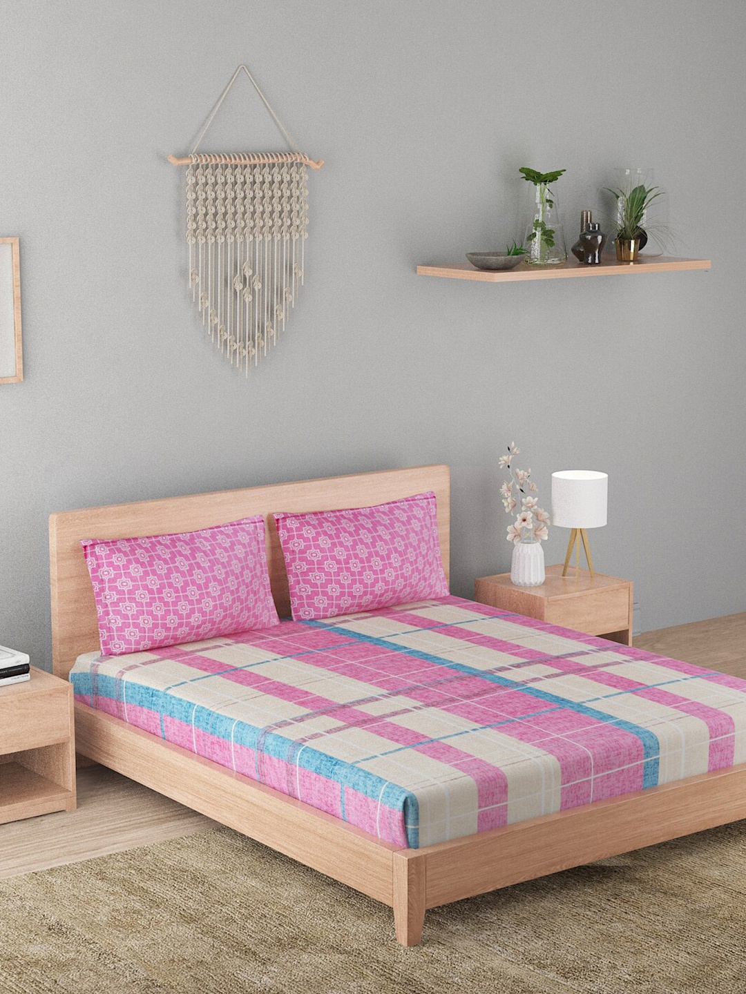 

A Homes Grace Lilac Tan & Pink Striped 144 TC Cotton Queen Bedsheet with 2 Pillow Covers