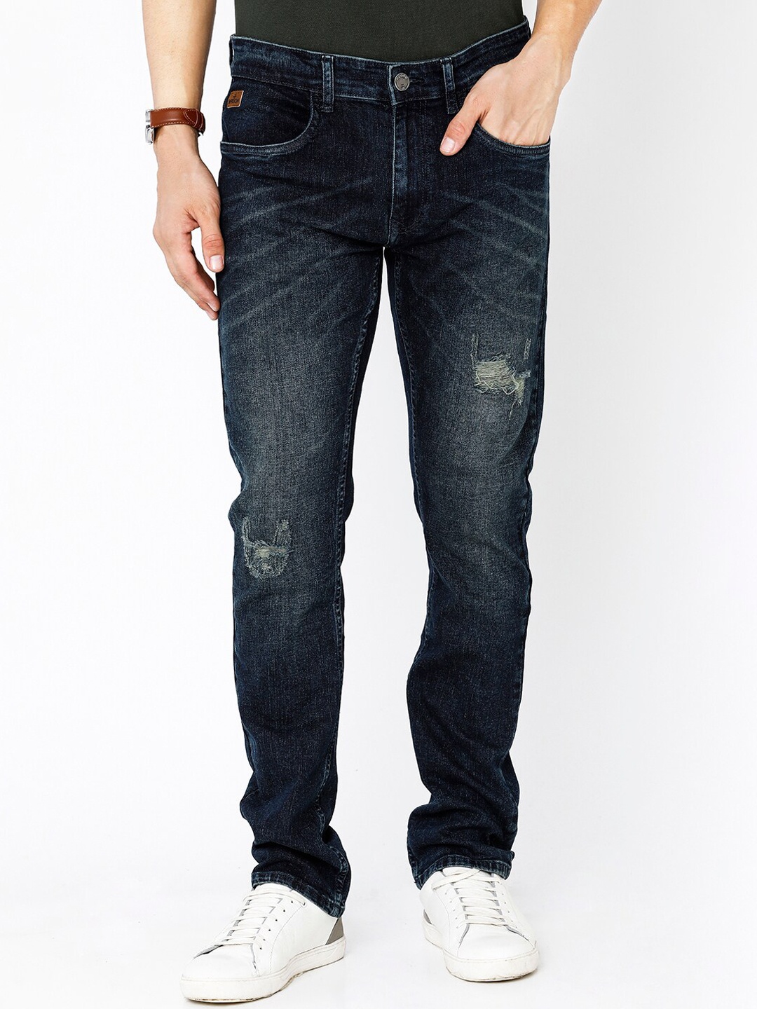 

WROGN Men Mildly Distressed Heavy Fade Jeans, Blue