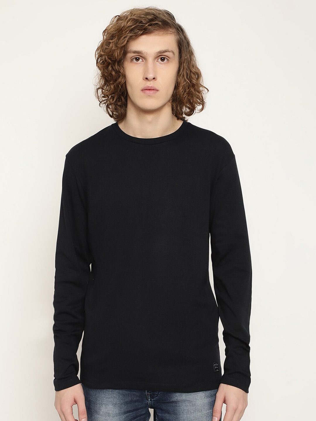 

METTLE Men Solid Cotton Round Neck T-shirt, Black