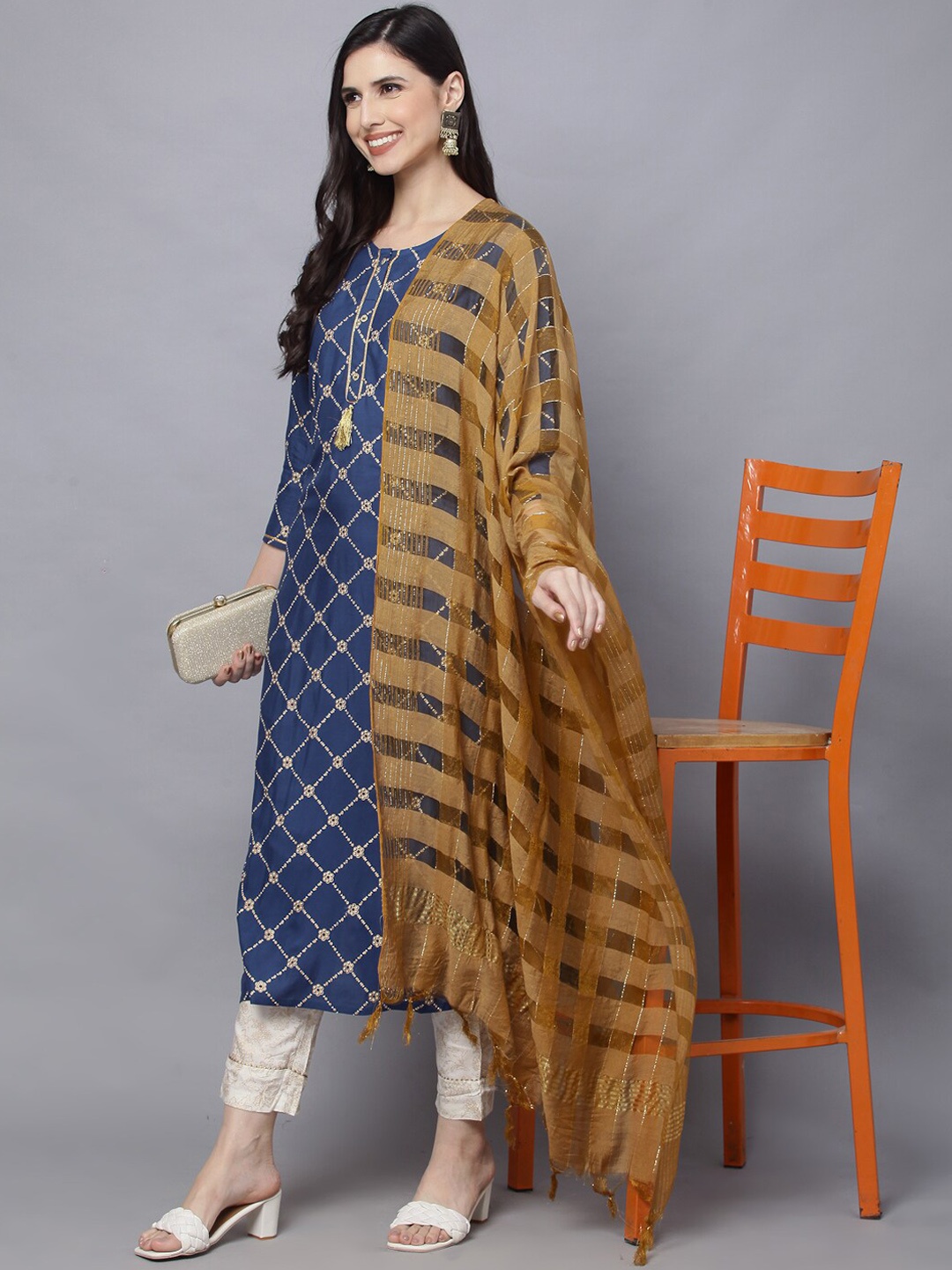 

HERE&NOW Women Printed Kurta with Trousers & With Dupatta, Navy blue