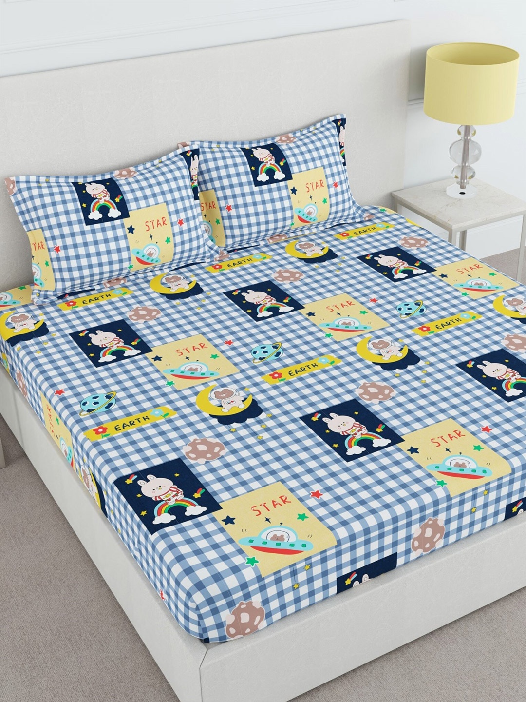 

CHHAVI INDIA Graphic Printed 210 TC Queen Bedsheet with 2 Pillow Covers, Navy blue