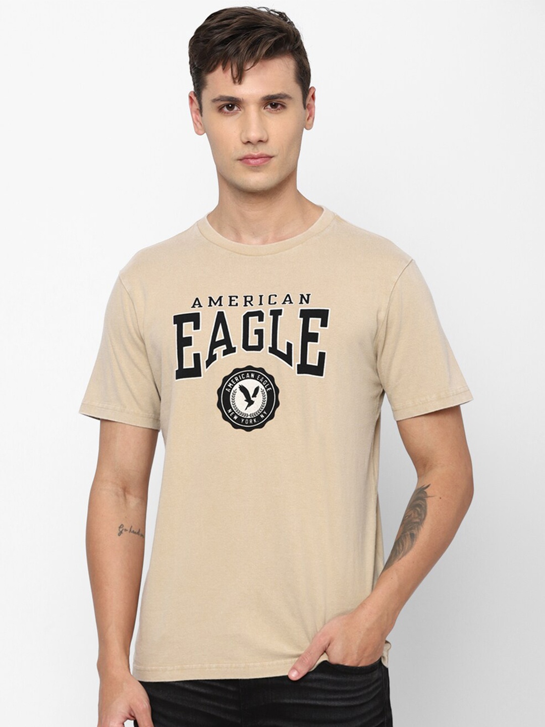 

AMERICAN EAGLE OUTFITTERS Men Typography Printed Pure Cotton T-shirt, Beige