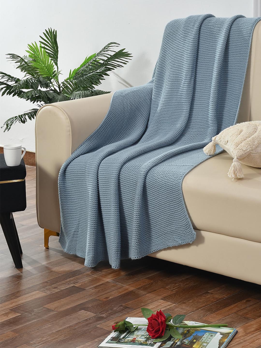 

Florida Blue Self-Design Knitted Cotton Throw Blanket