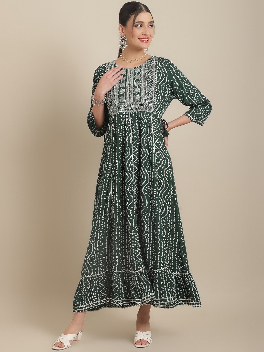 

Sangria Geometric Printed Anarkali Panelled Kurta, Green