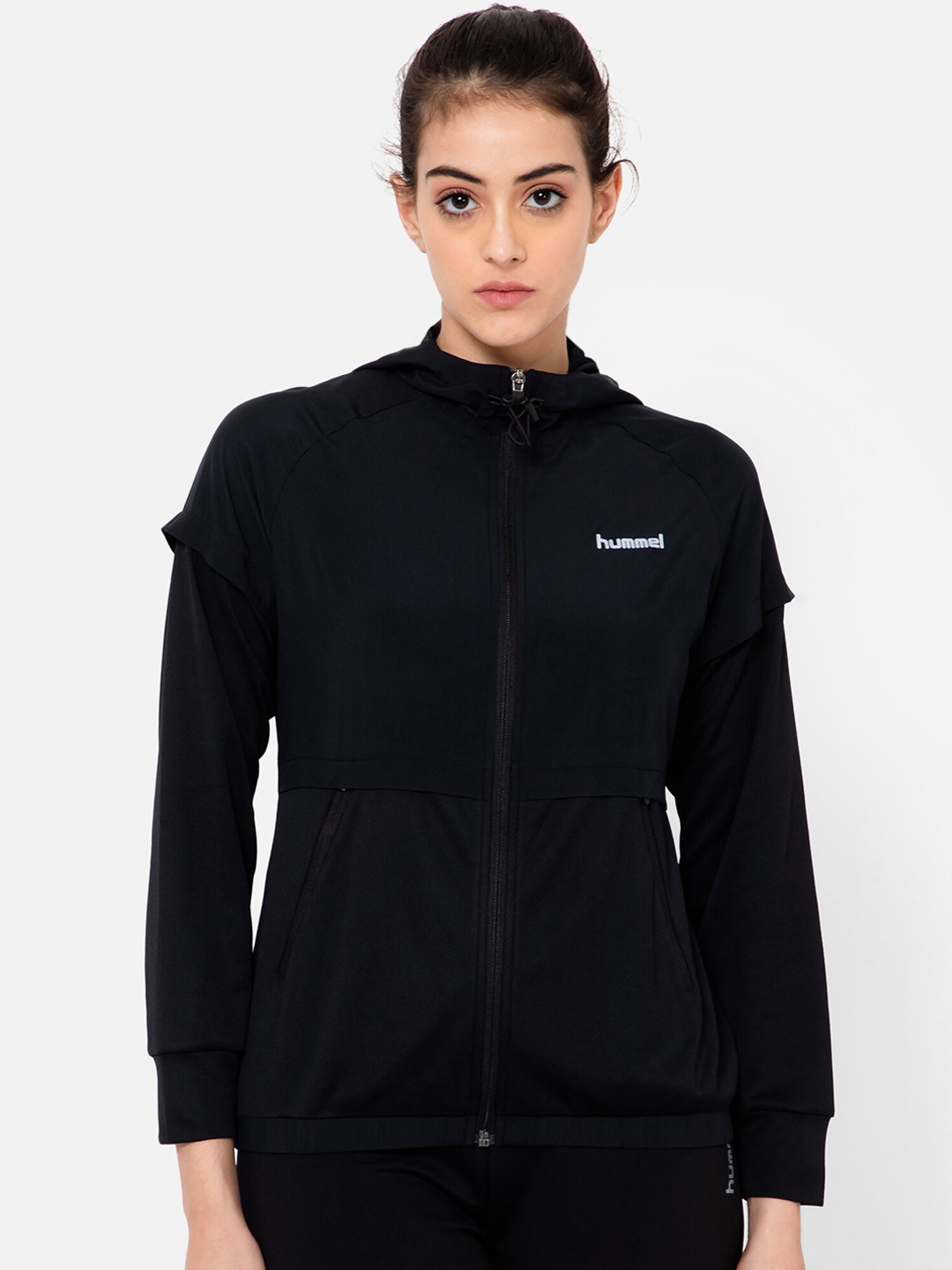 

hummel Women Training or Gym Sporty Jacket, Black