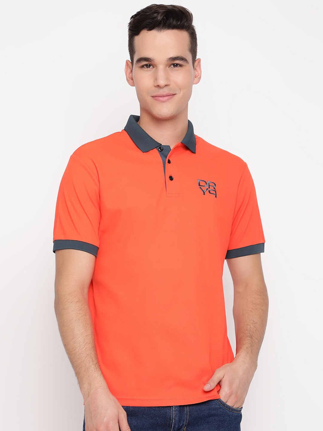 

DRYP EVOLUT Men Orange & Blue Polo Collar T-shirt