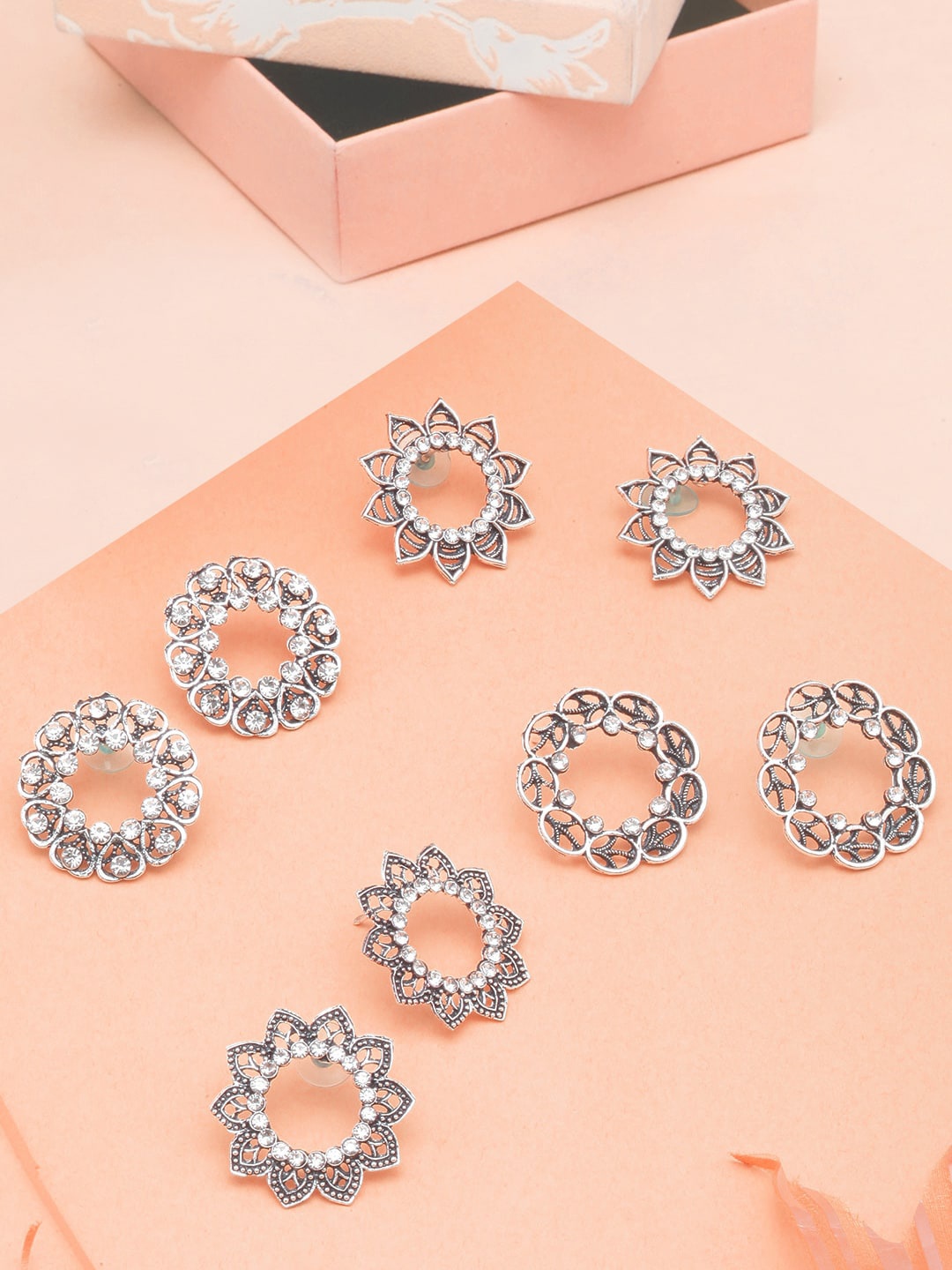 

DIVA WALK Set Of 4 Silver-Plated Circular Studs