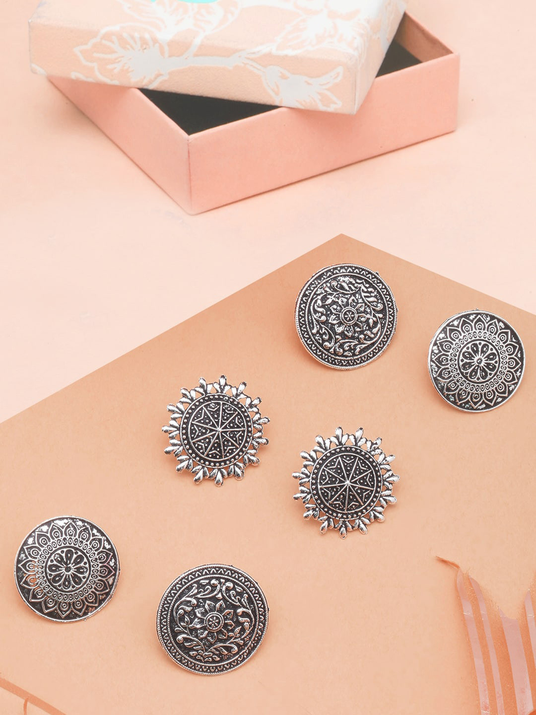 

DIVA WALK Set Of 3 Silver-Plated Circular Studs