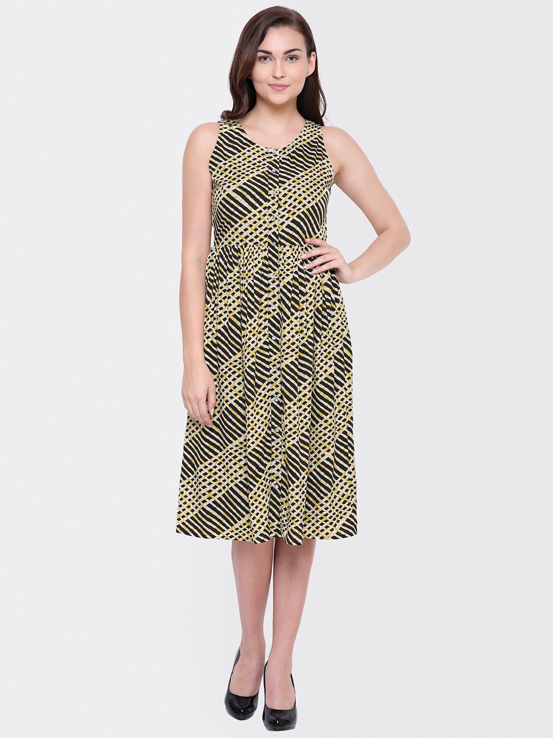 

Yaadleen Geometric Printed Sleeveless Fit & Flare Dress, Black
