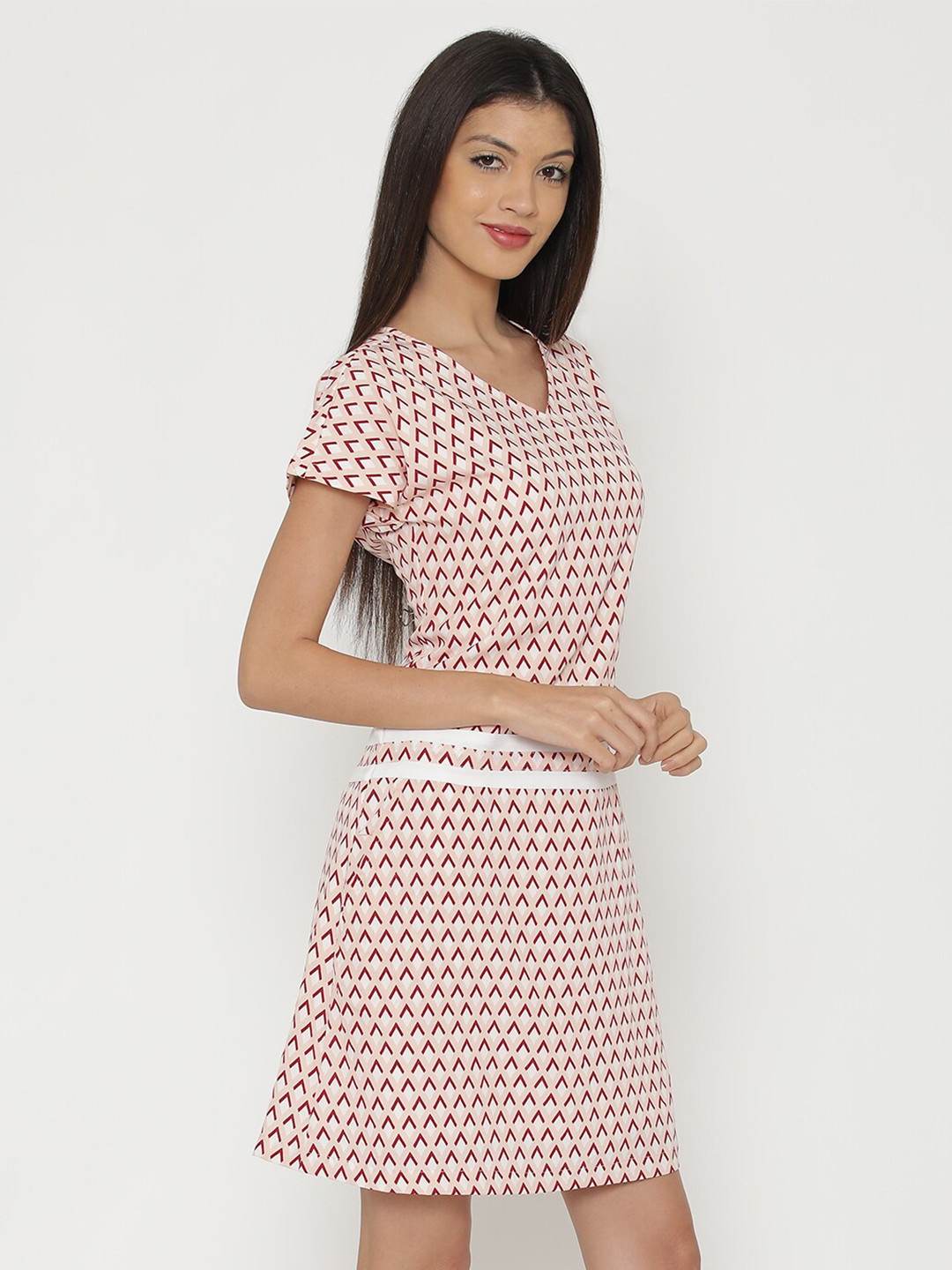

Yaadleen Geometric Printed Sheath Dress, Pink