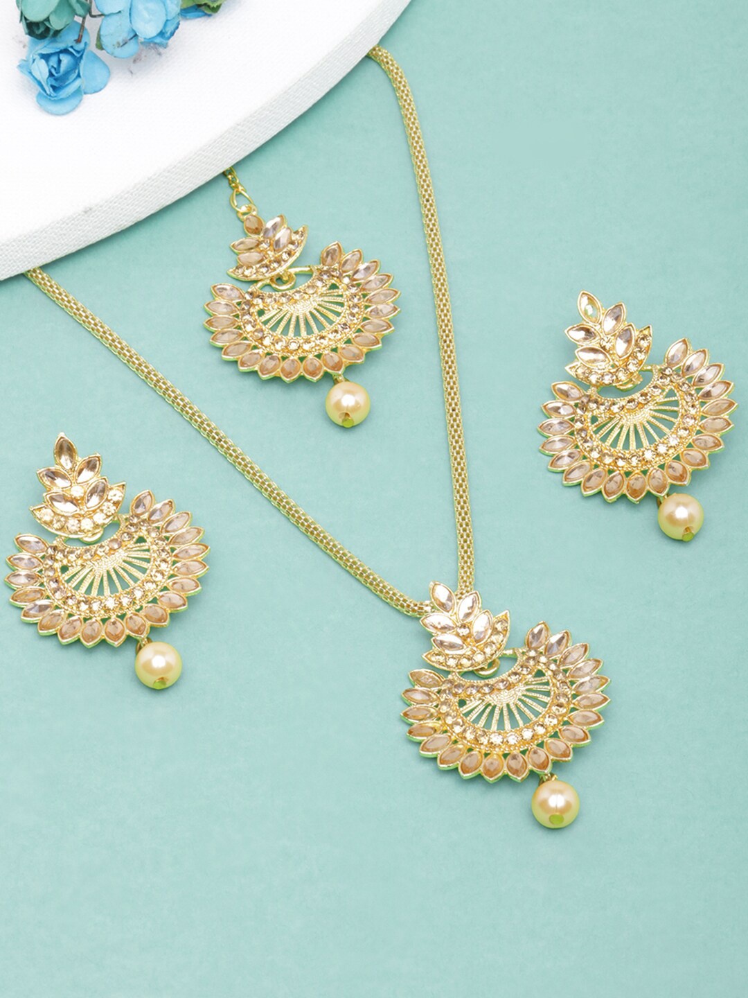 

DIVA WALK Gold-Plated Stones Studded Jewellery Set