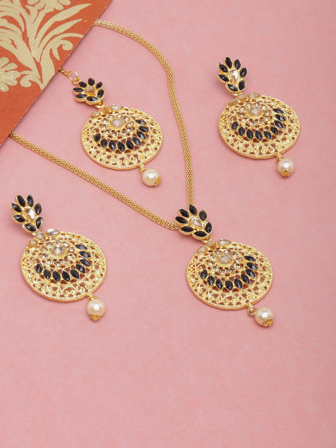 

DIVA WALK Gold-Plated Stone-Studded Jewellery Set
