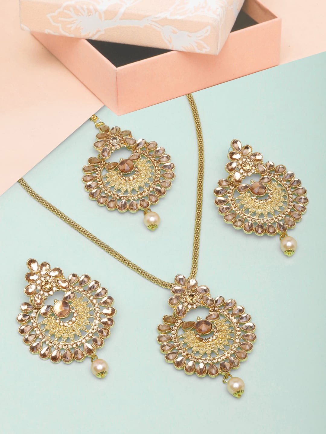 

DIVA WALK Gold-Plated Stone-Studded Jewellery Set