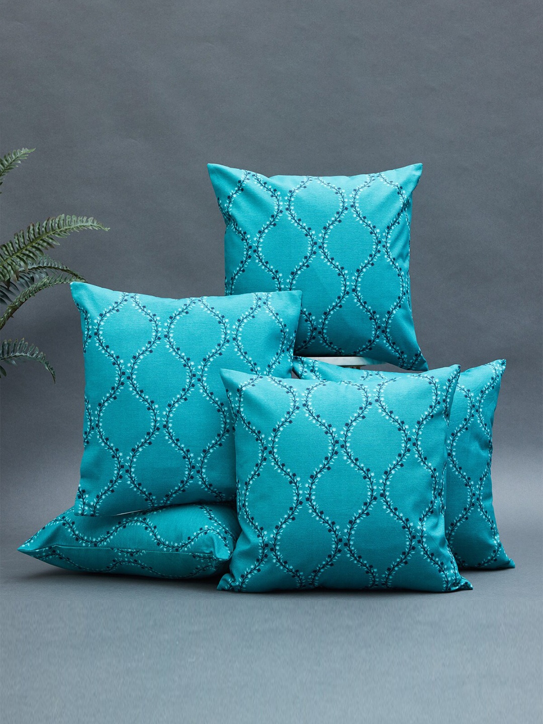 

Home Centre Corsica Classic Blue & White Set of 5 Floral Square Cotton Cushion Covers