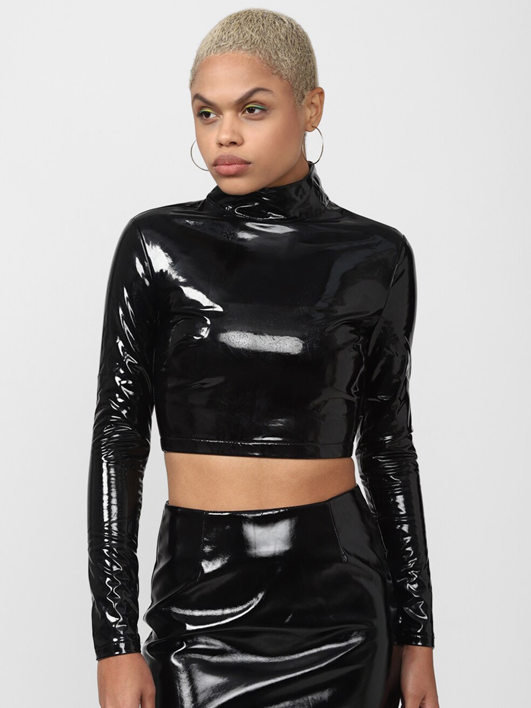 

FOREVER 21 High Neck Crop Top, Black