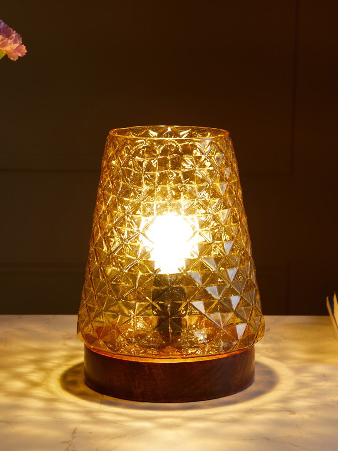 

Home Centre Yellow & Brown Textured Glass & Wooden Table Lamp