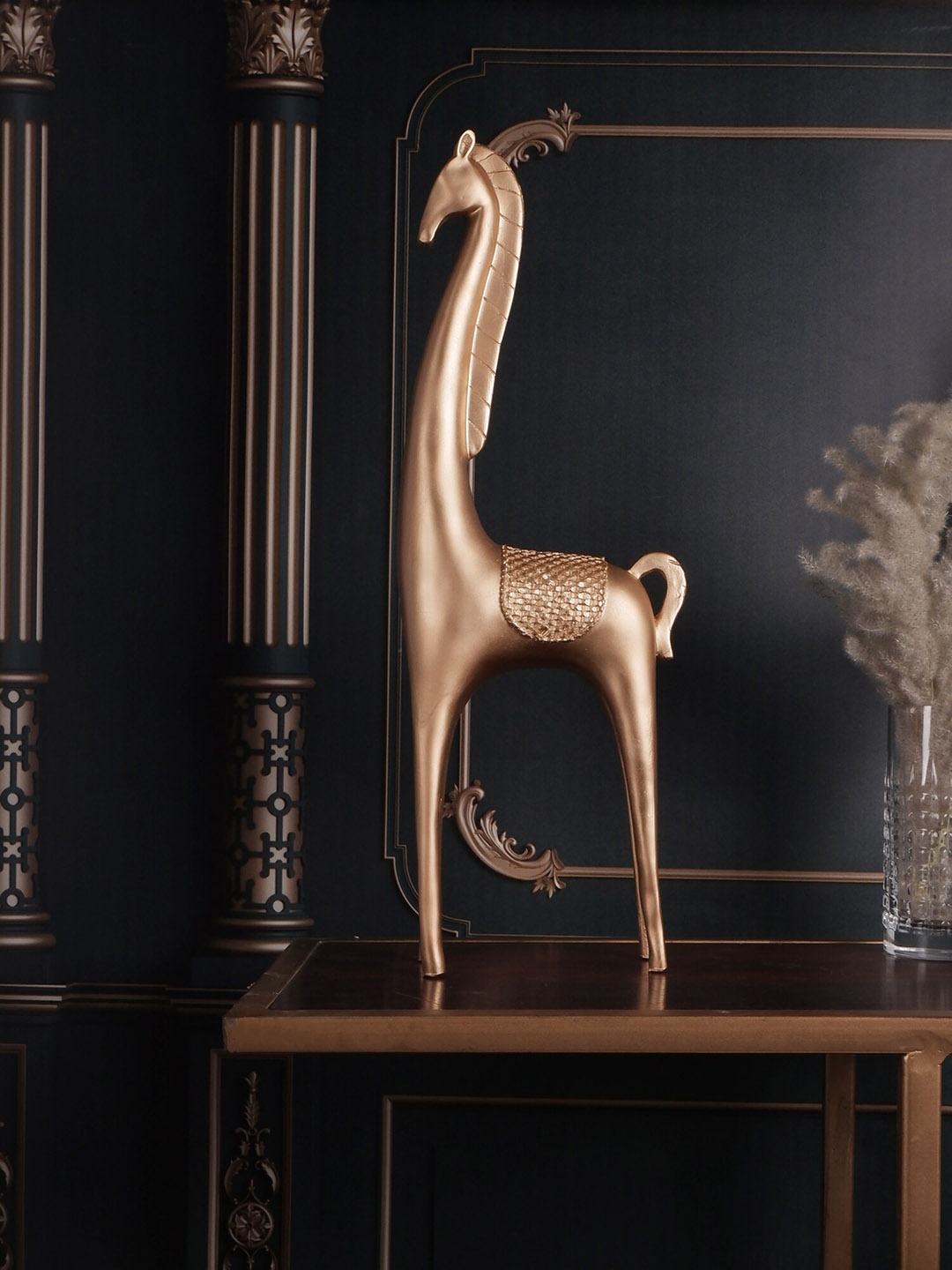 

THE WHITE INK DECOR Giraffe Figurine Showpieces, Gold