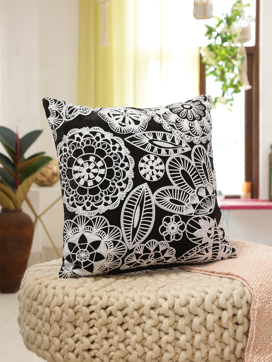 

Amoliconcepts Black & White Embroidered Velvet Square Cushion Covers