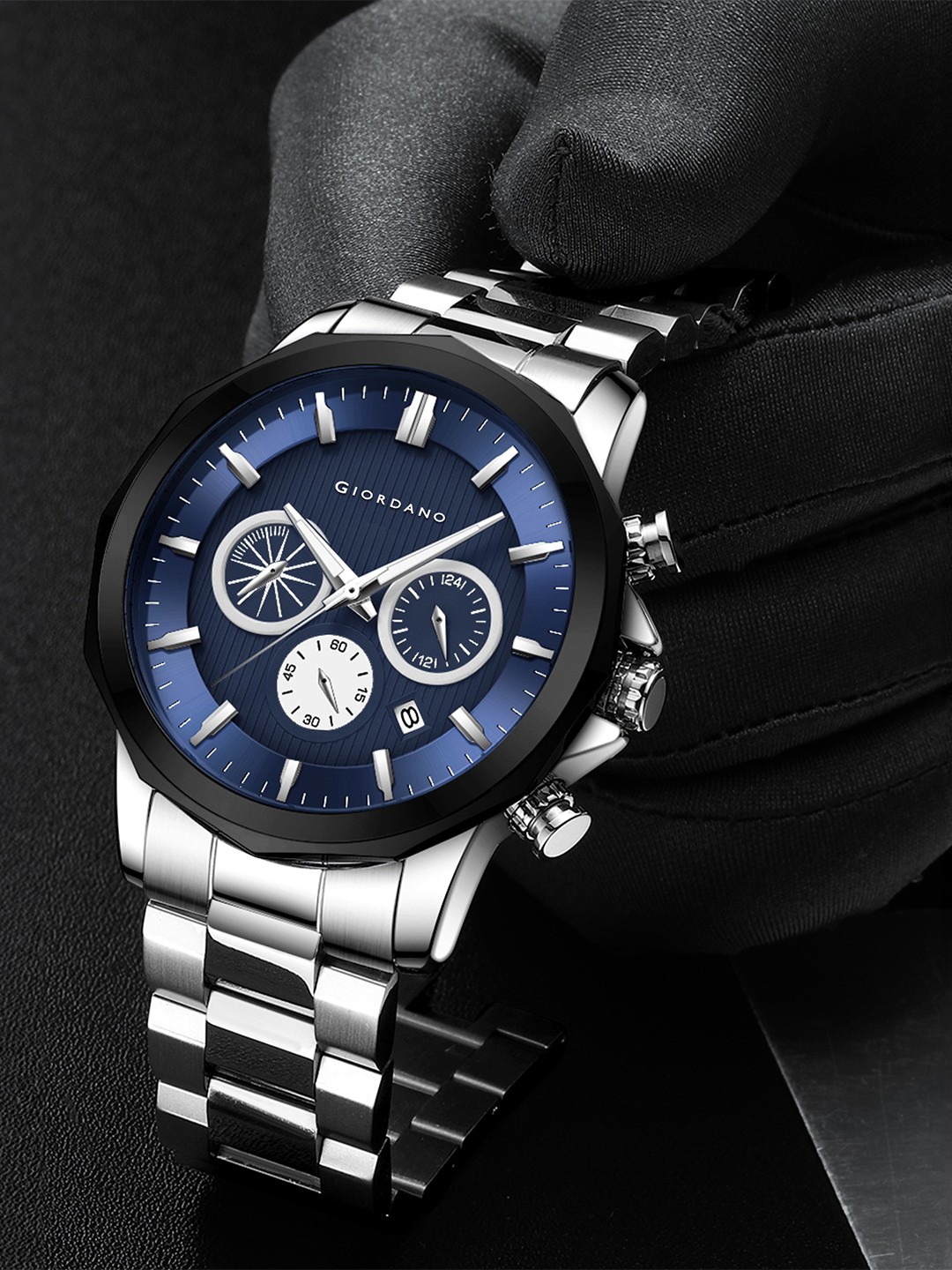 

GIORDANO Men Blue Dial & Bracelet Style Straps Analogue Watch GZ-50036-11, Silver