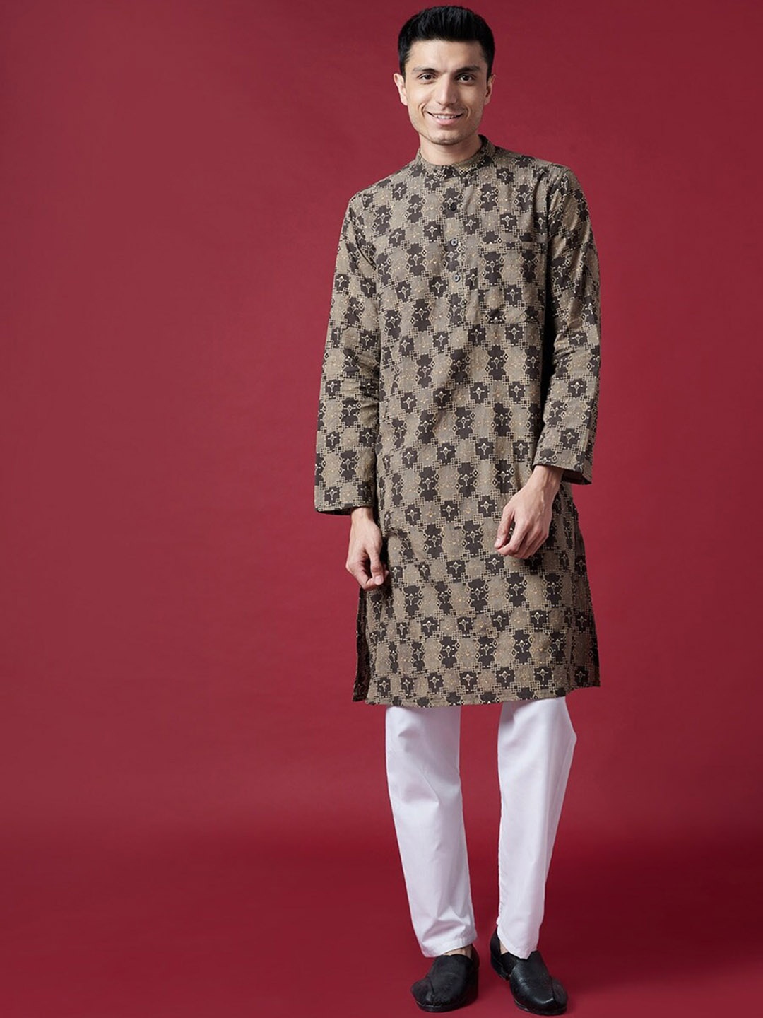 

Fabindia Men Brown Cotton Printed Kurta
