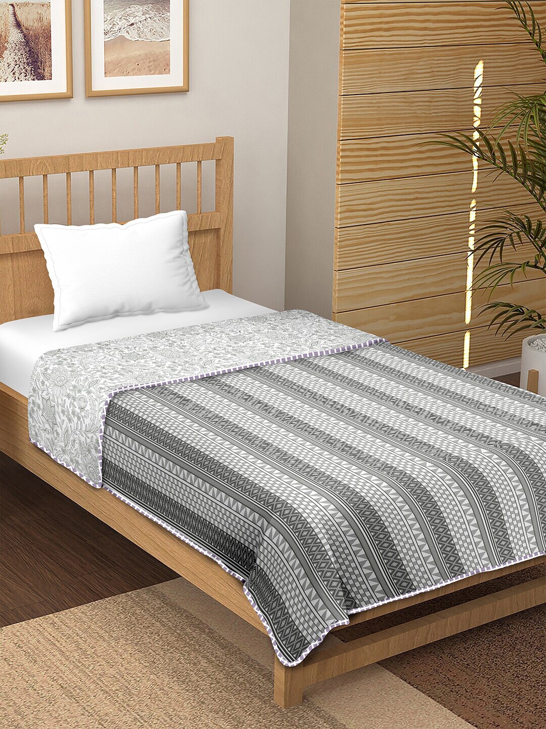 

BELLA CASA Grey & White AC Room 150 GSM Soft & Reversible Cotton Single Bed Dohar