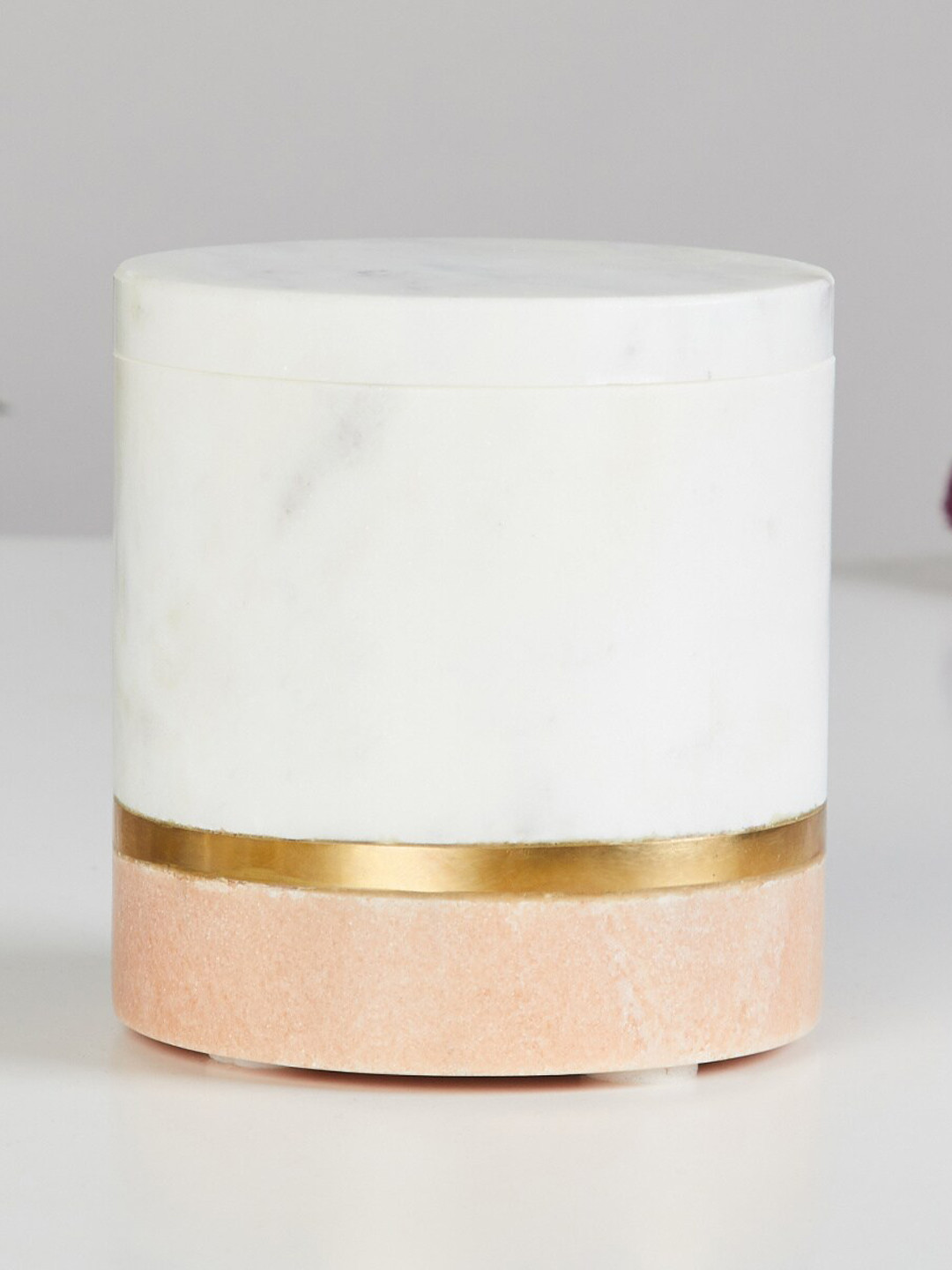 

Home Centre Panama White Marble Box with Lid