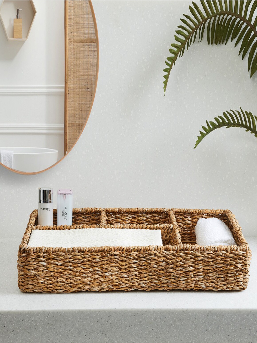 

Home Centre Wilton Cameron Seagrass 4-Compartment Organiser, Brown