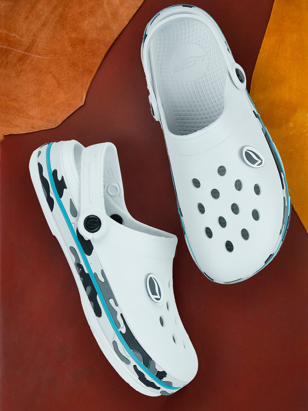 

Lancer Men Printed Rubber Clogs, Grey