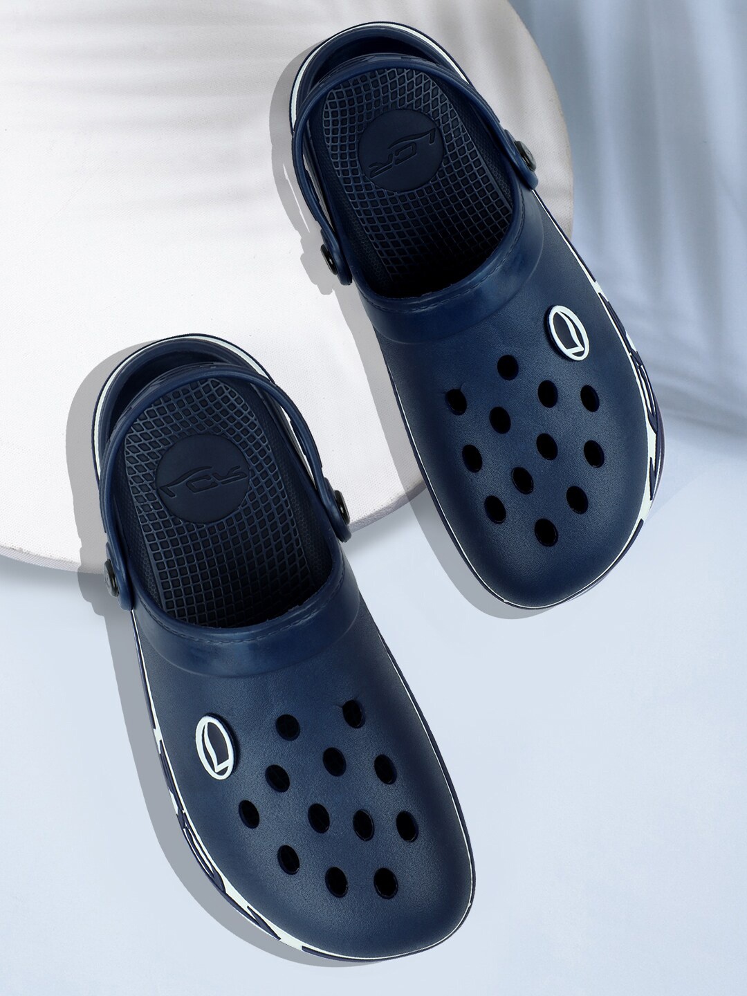 

Lancer Men Rubber Clogs, Blue