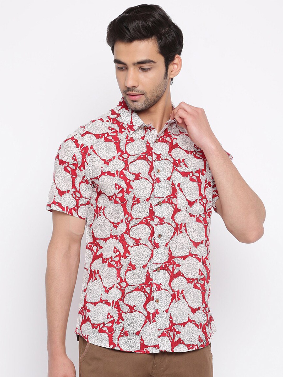 

Fabindia Men Slim Fit Floral Printed Cotton Casual Shirt, Red