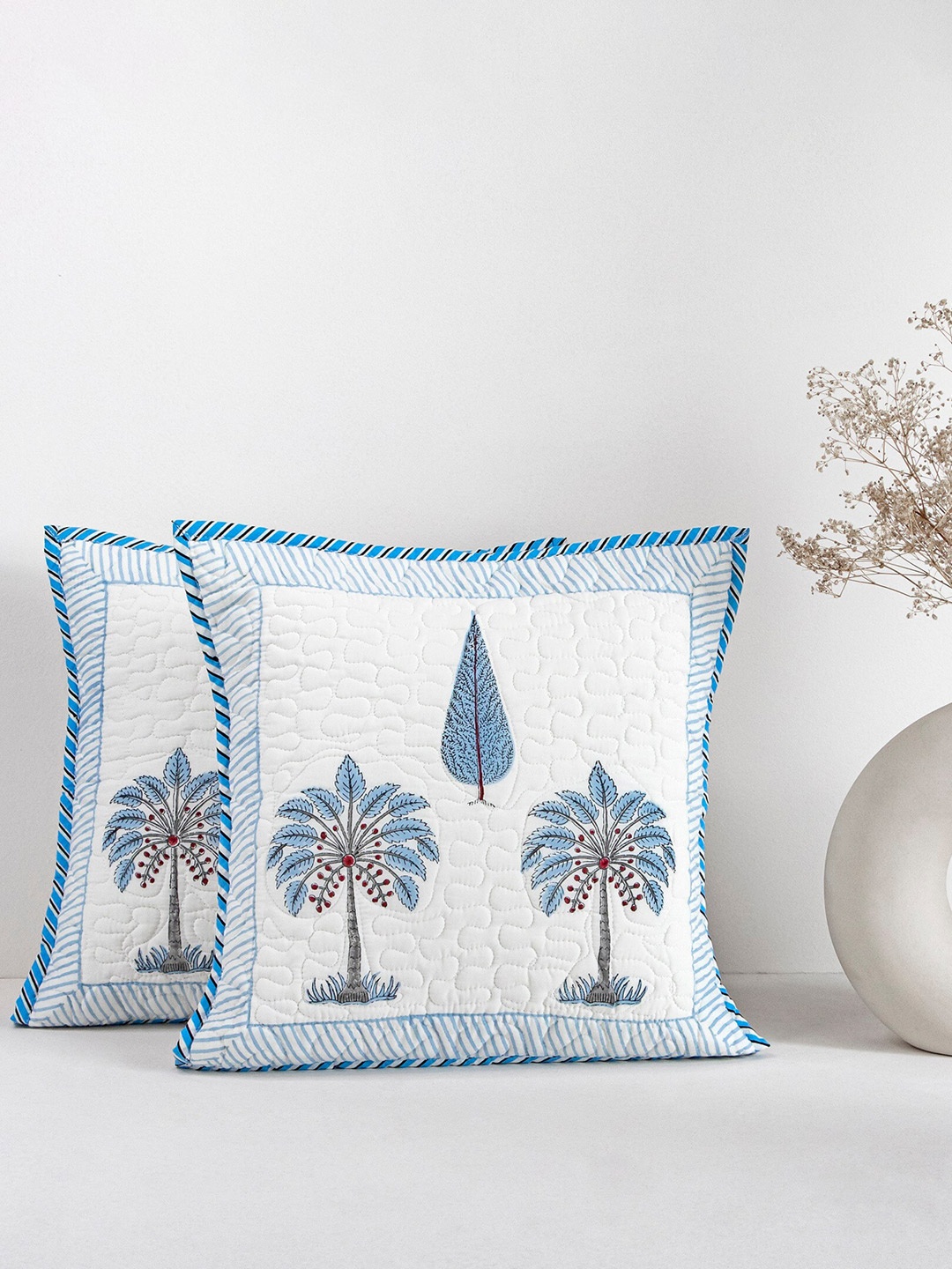 

HOMEMONDE Hand Block Blue & White Set of 2 Floral Square Cushion Covers