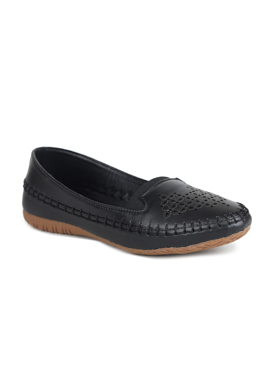 

Moonwalk Women Textured Ballerinas Flats, Black
