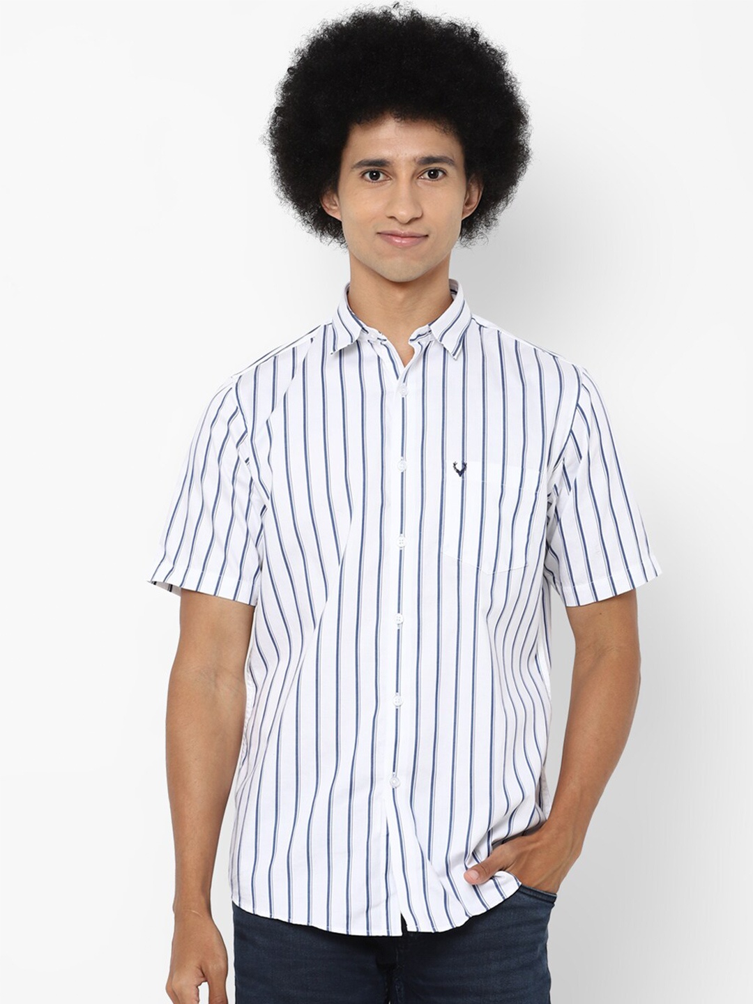 

Allen Solly Men Slim Fit Striped Cotton Casual Shirt, White