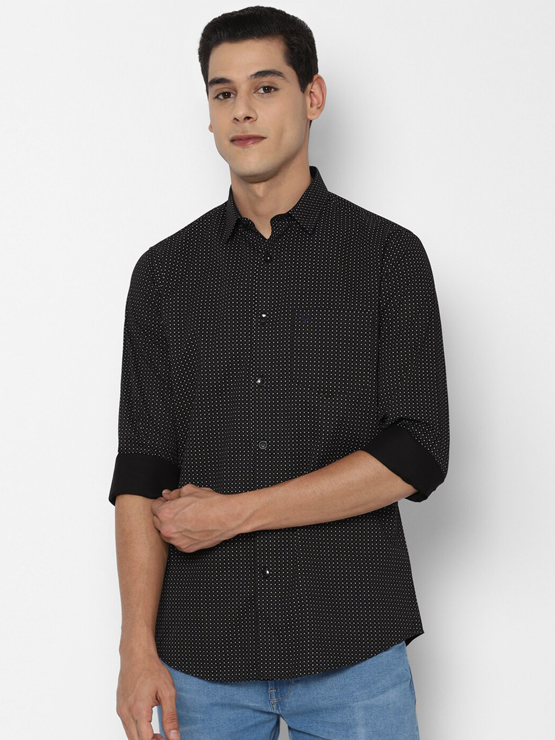 

Allen Solly Men Slim Fit Printed Cotton Casual Shirt, Black