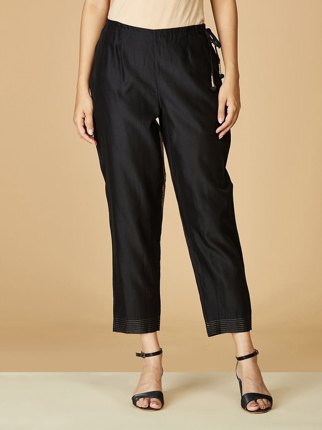 

Fabindia Women Black Pleated Cotton Trousers