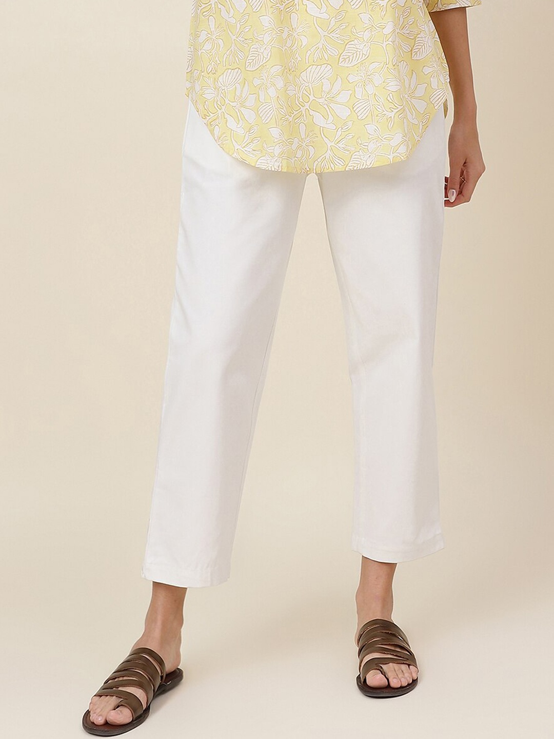 

Fabindia Women White Pleated Cotton Trousers