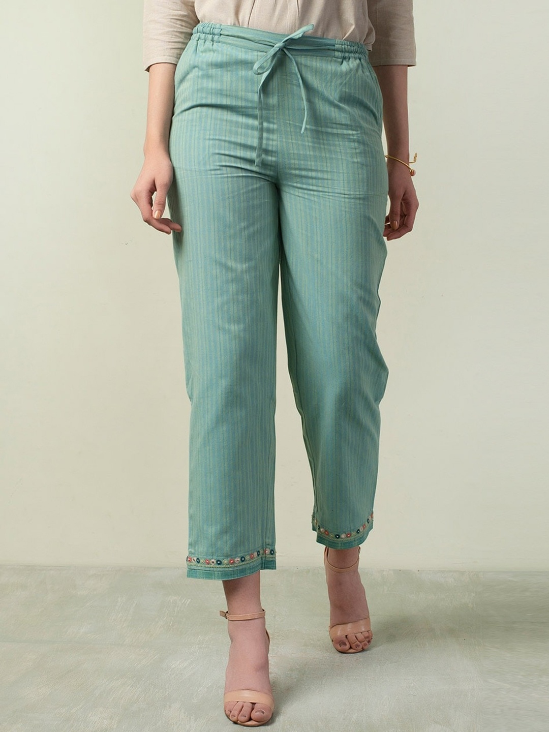 

Fabindia Women Green Printed Relaxed Trouser