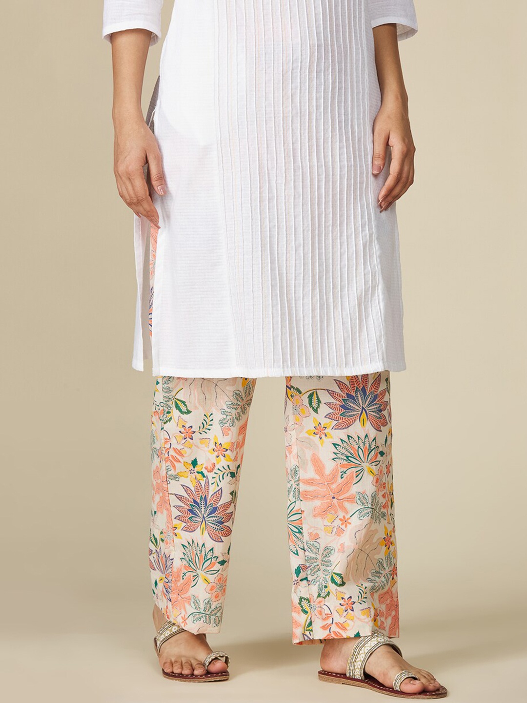 

Fabindia Women Floral Cotton Comfort Fit Lounge Pants, Cream