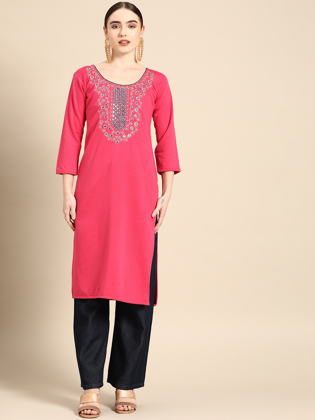 

Saadgi Women Magenta Woollen Ethnic Motifs Embroidered Mirror Work Kurta