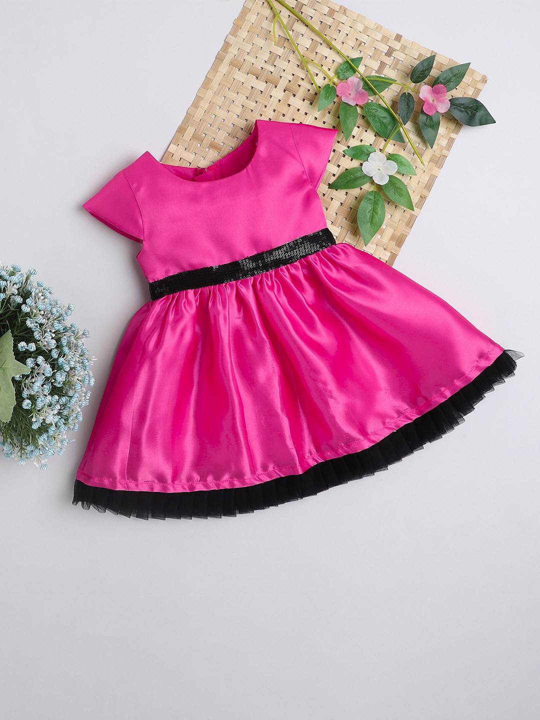 

MANY FROCKS & Girls Sequinned Satin Dress, Pink