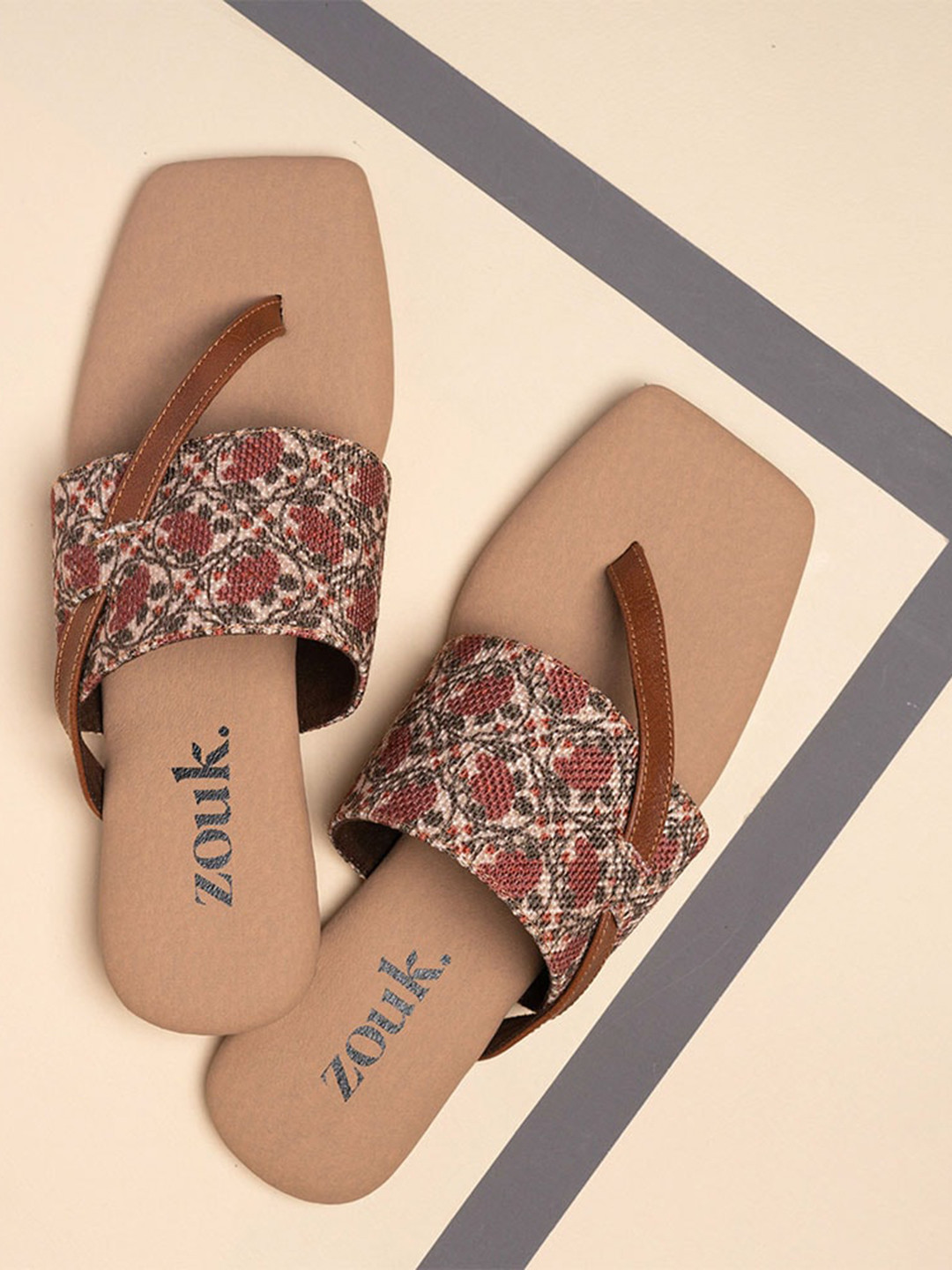 

ZOUK Women Open Toe Flats, Brown